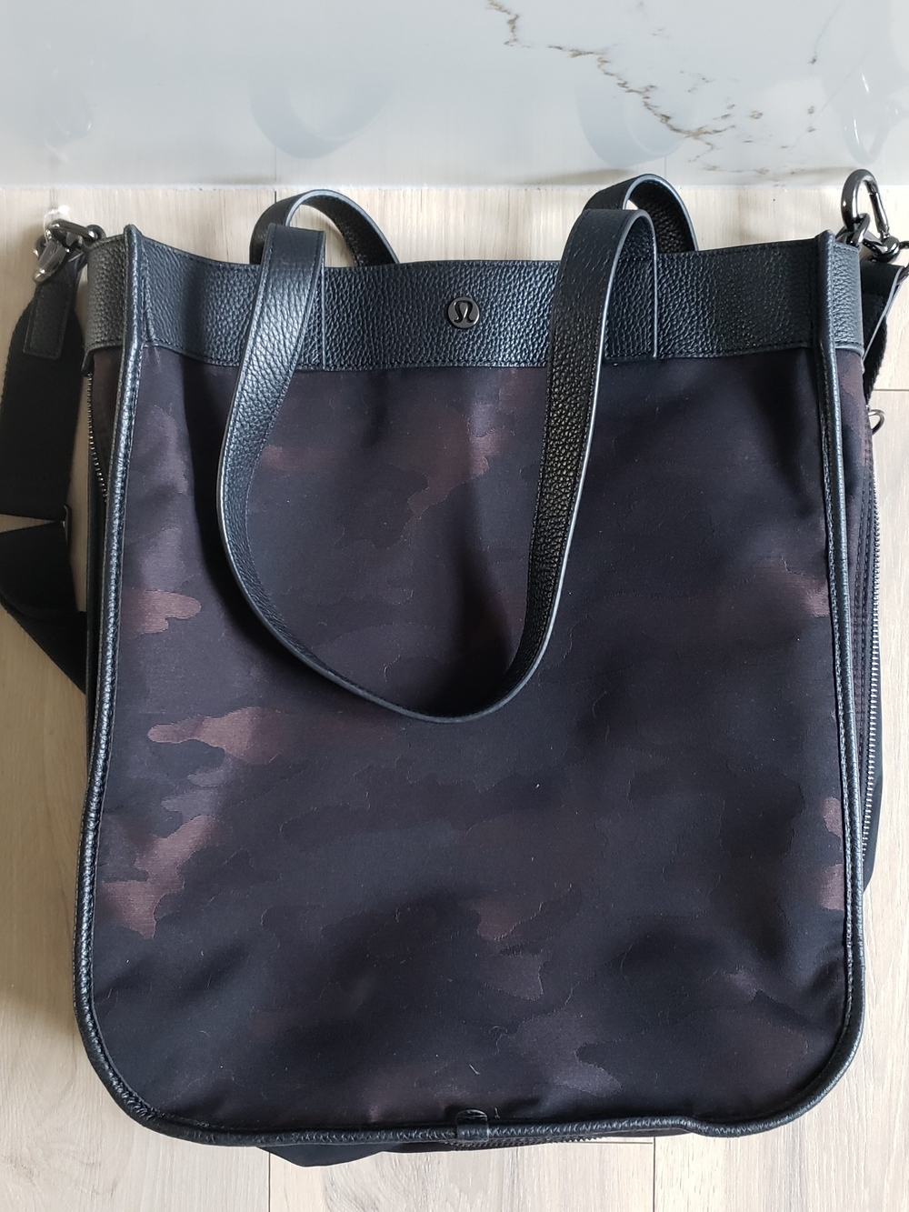 Lululemon Now Always Tote 8L Heritage Camo Jacquard Black Shoulder Bag W9DA1S